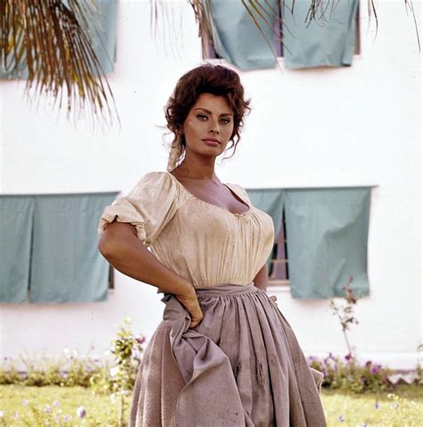 sophia loren young sexy|Sophia Loren through the years: 18 Rare & Fascinating Photos of。